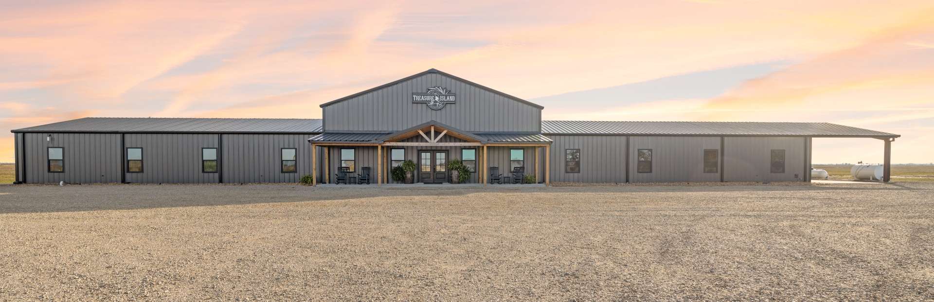 Lodging & Accommodations at Treasure Island Outfitters Lodging & Accommodations at Treasure Island Outfitters